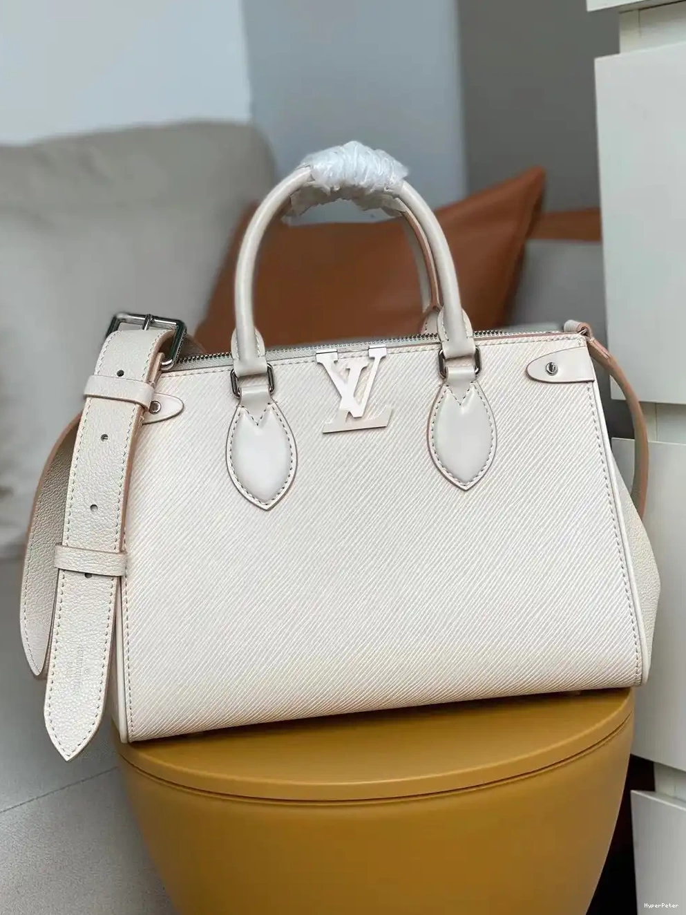 VUITTON GRENELLE MM LOUIS TOTE 0515